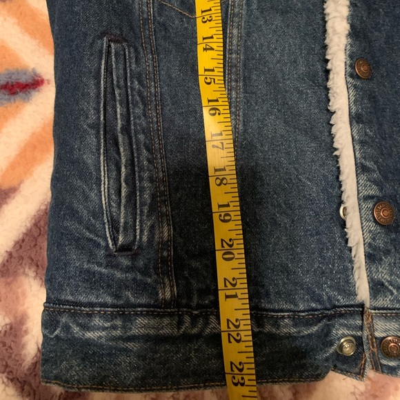 Vintage Levi’s Sherpa Jacket unisex 34R - Picture 5 of 6